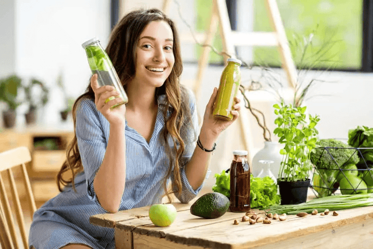 Uống nước ép gì để tăng nội tiết tố nữ?