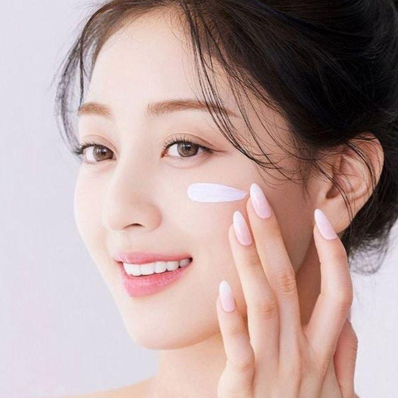 Đánh giá chi tiết 6 loại kem dưỡng ẩm cho da hỗn hợp tốt nhất