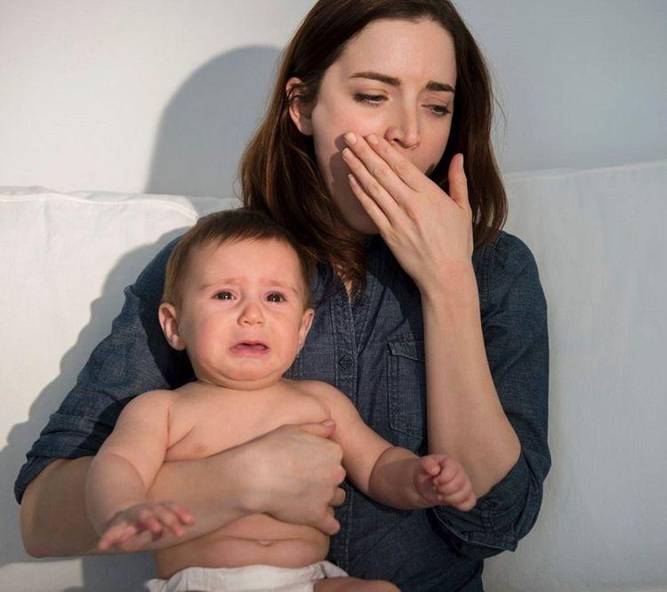 Mất ngủ sau sinh: Nguyên nhân, triệu chứng, cách trị