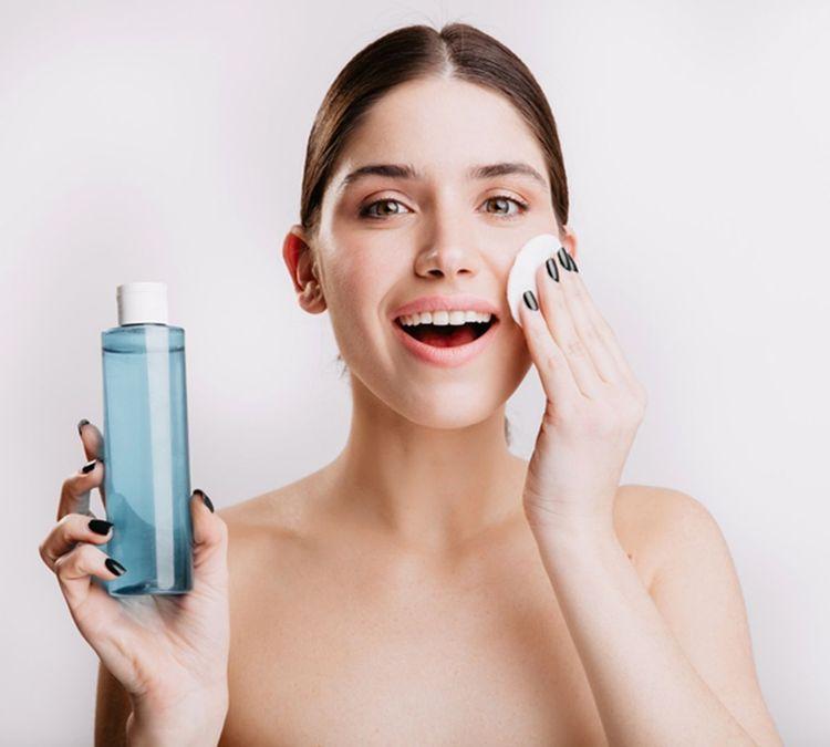 Review top 5 sản phẩm toner cho da khô bạn không thể bỏ qua