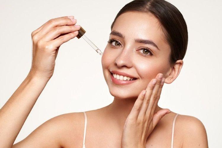 Serum trắng da – Mỹ phẩm dành cho làn da thâm sạm
