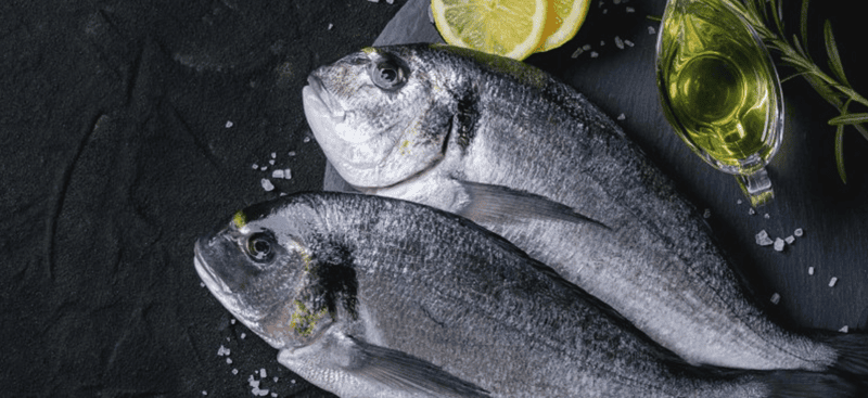Fish Collagen Peptide là một dạng collagen peptide có nguồn gốc từ cá, thường được chiết xuất từ da, vảy hoặc xương cá biển sâu