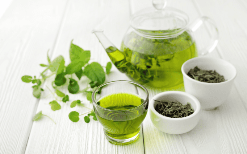 trà trắng đã được xem là thần dược trong việc bảo vệ collagen tự nhiên của cơ thể