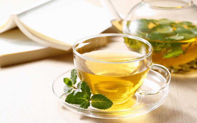 Trà xanh là thức uống giàu polyphenol và catechin – những chất chống oxy hóa mạnh