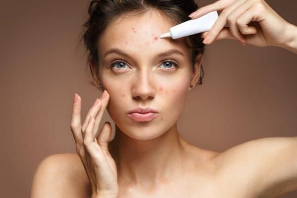 Hoạt động của tẩy da chết AHA trên da
