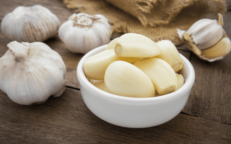 Tỏi không chỉ là gia vị quen thuộc mà còn là thực phẩm bí mật hỗ trợ sản xuất collagen