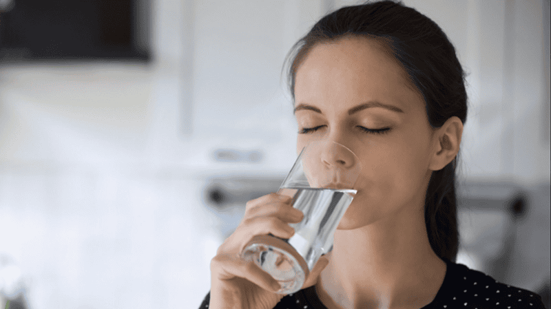 Lựa chọn thời điểm uống phù hợp trong ngày là yếu tố vô cùng quan trọng